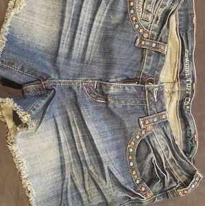 Cowgirl Tuff shorts never worn